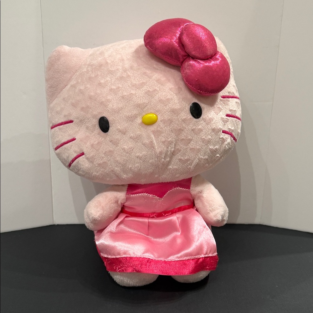Hello Kitty Pink Hearts Valentines Day Plush Sanrio Just Play 2017 With Bow